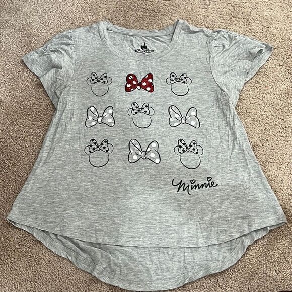 Disney Minnie Mouse shirt, size Medium - Picture 1 of 3